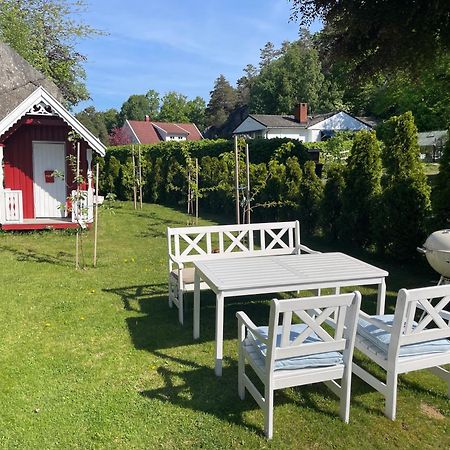 Guesthouse Suite At Ranvik Near City Center- Parking Available Sandefjord Exteriör bild