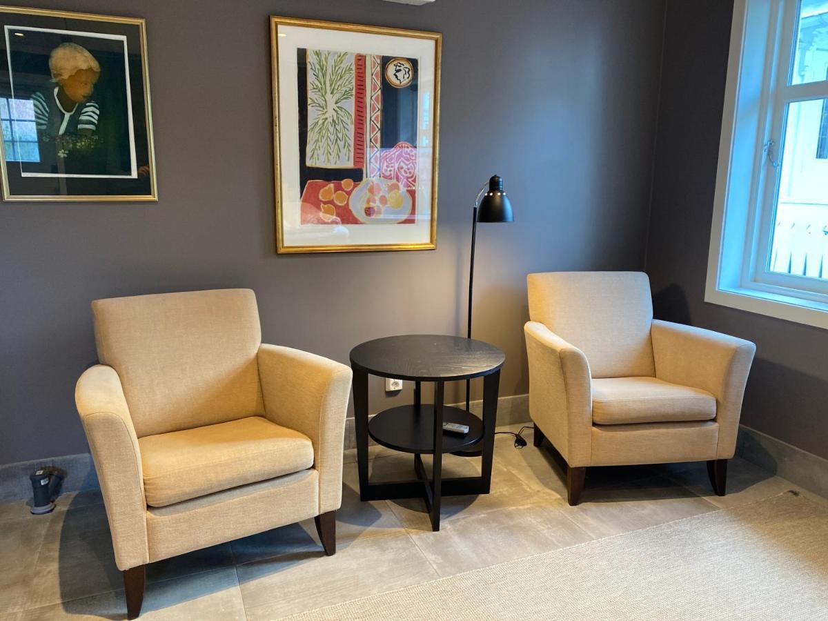 Guesthouse Suite At Ranvik Near City Center- Parking Available Sandefjord Exteriör bild